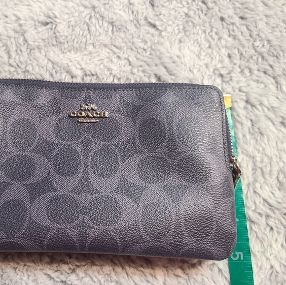 Coach purse and wristlet - Picture 15 of 15